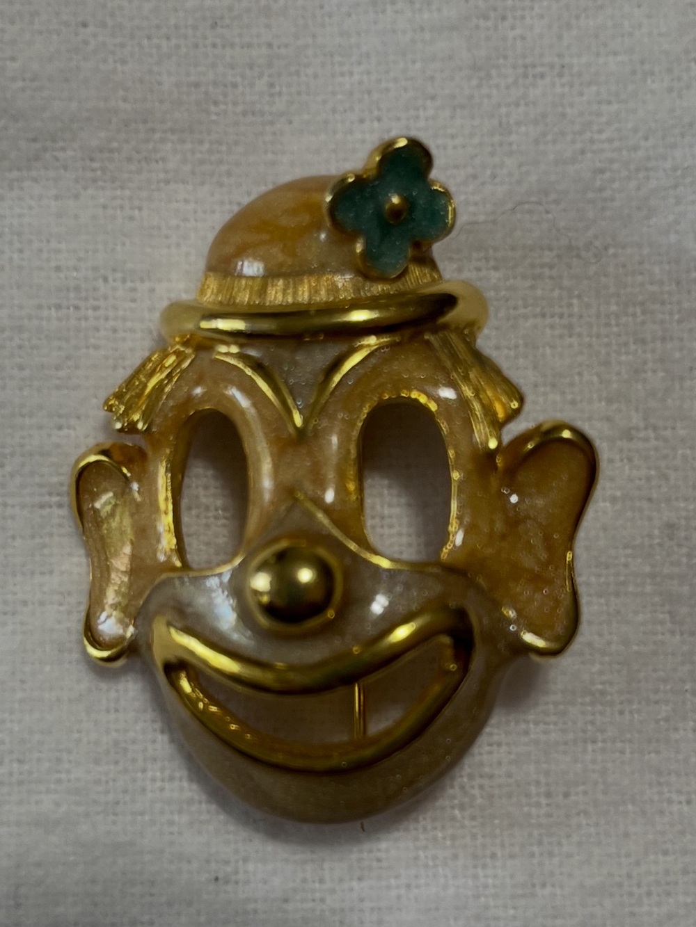 Vintage Gold Tone Clown Brooch